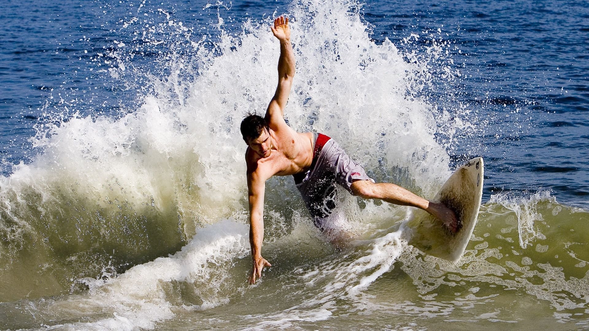 劳塔罗数据全面爆炸，克罗地亚血拼葡萄牙，绿茵场上的冰与火之歌