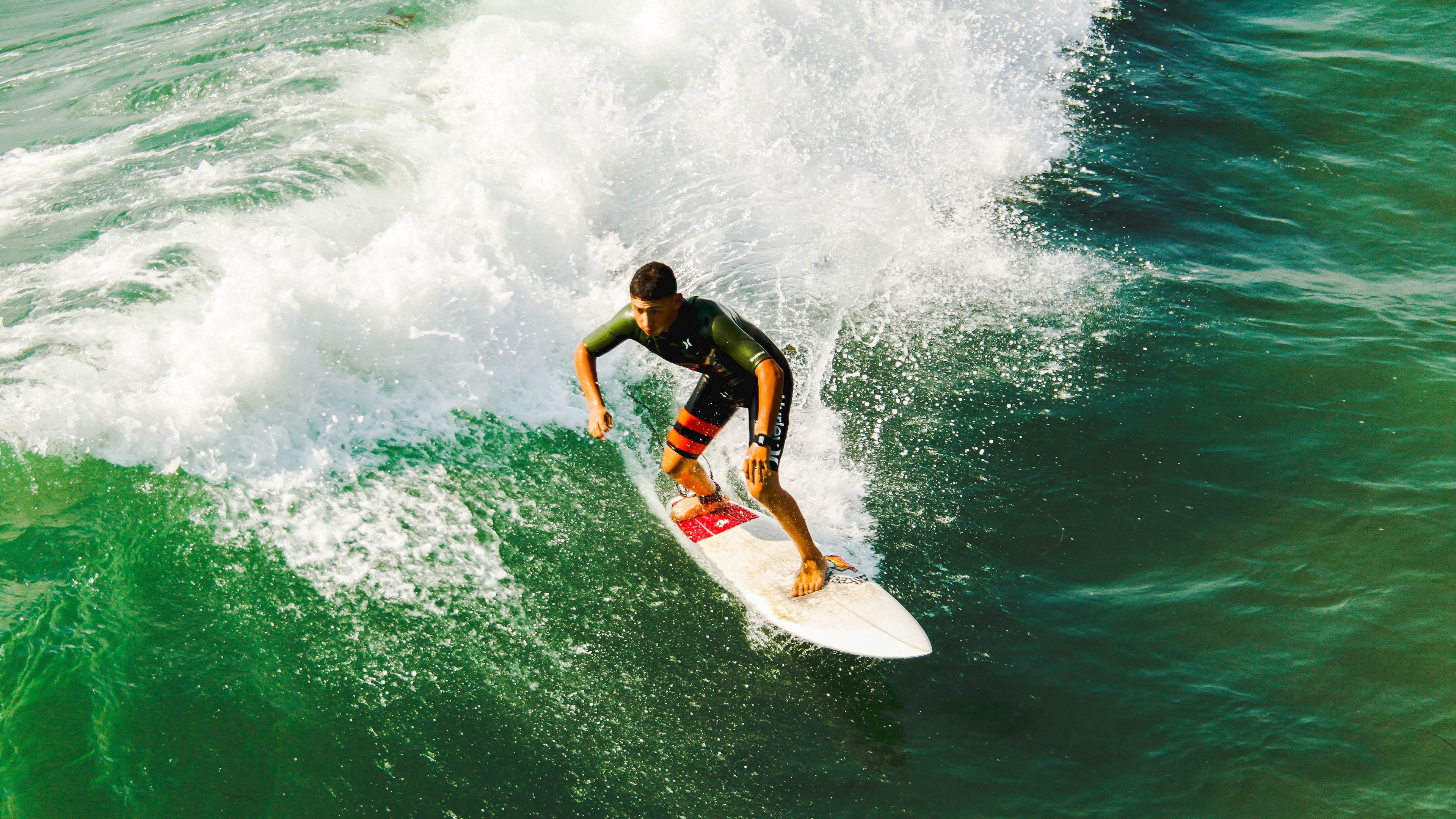 弗拉霍维奇个人能力完全展现,洪都拉斯战术压制摩纳哥,足球世界的冰与火之歌