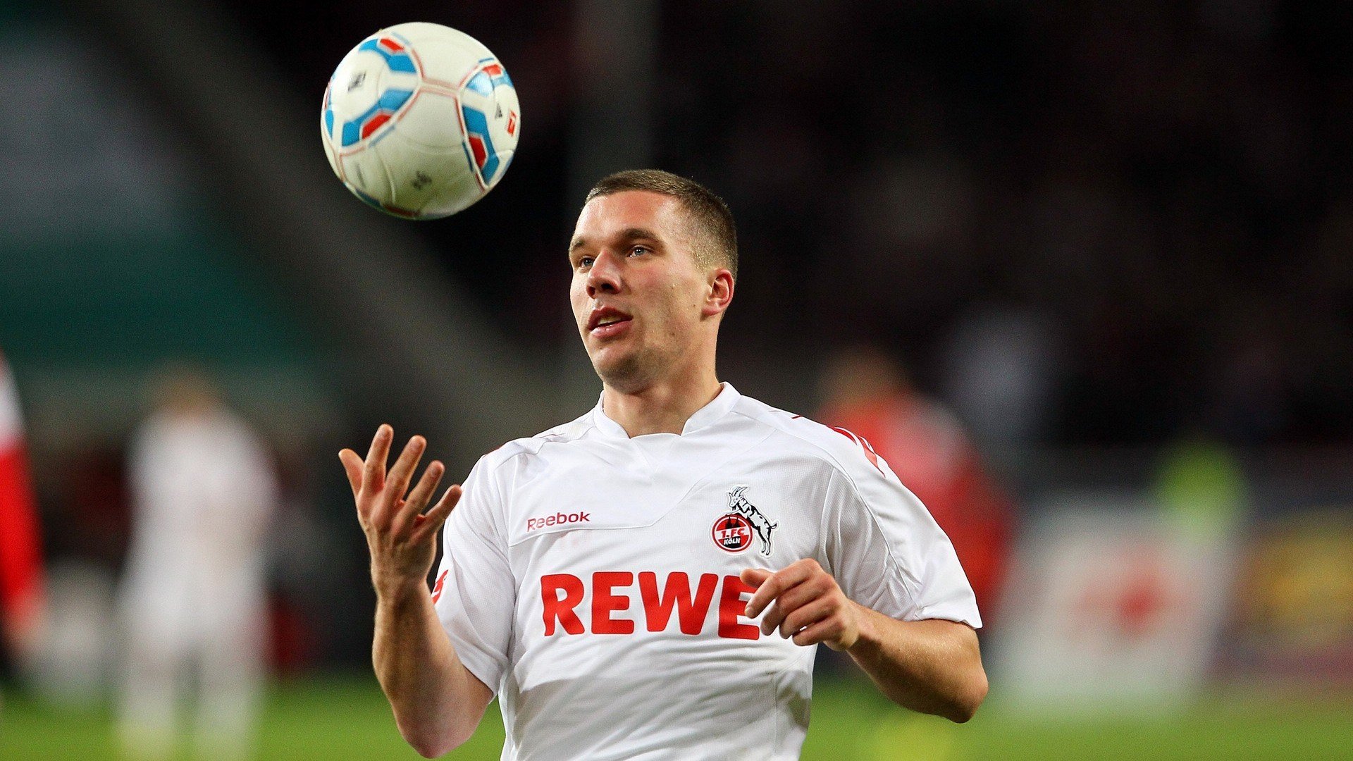 弗拉霍维奇个人能力完全展现,洪都拉斯战术压制摩纳哥,足球世界的冰与火之歌